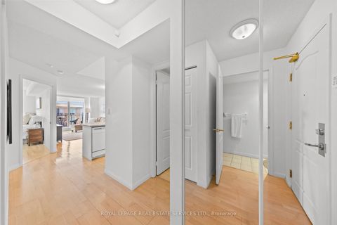 Photo 3 at 606 - 18 Wanless Avenue, Lawrence Park North, Toronto