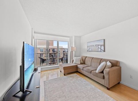 Photo 9 at 606 - 18 Wanless Avenue, Lawrence Park North, Toronto