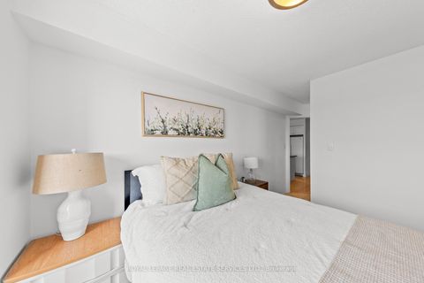 Photo 13 at 606 - 18 Wanless Avenue, Lawrence Park North, Toronto