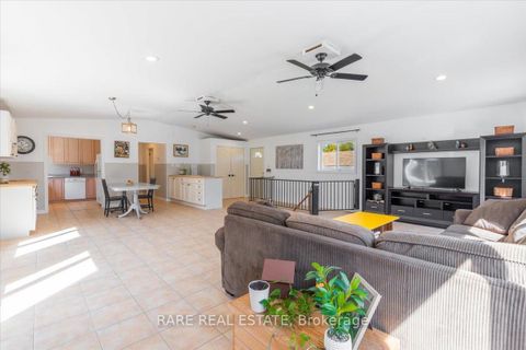 Photo 7 at 3679 McCarthy Drive, Rural Clearview, Clearview