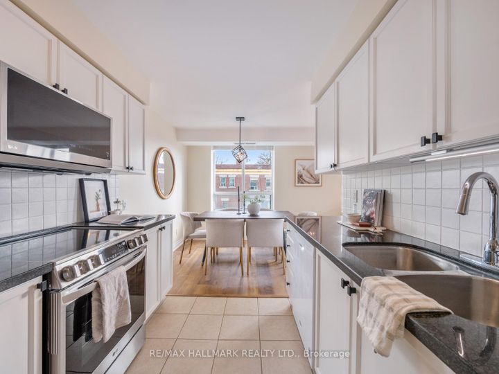 Photo 7 at 317 - 1863 Queen Street E, The Beaches, Toronto