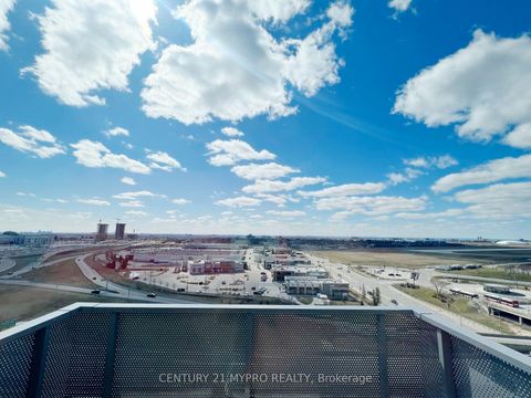 Photo 6 at 1409 - 38 Monte Kwinter Court, Clanton Park, Toronto