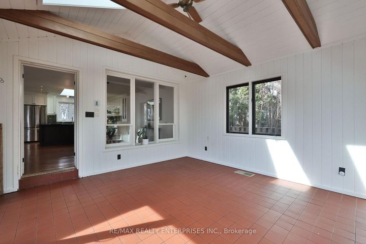 Photo 15 at 1439 Larchview Trail, Lakeview, Mississauga