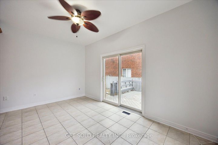 Photo 22 at 16 Deerchase Road, Bram East, Brampton