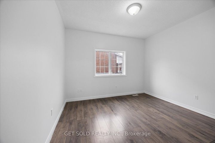 Photo 23 at 16 Deerchase Road, Bram East, Brampton