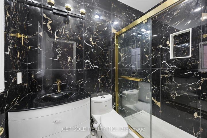 Photo 30 at 16 Deerchase Road, Bram East, Brampton