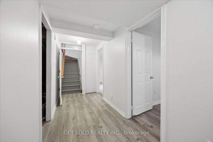 Photo 41 at 16 Deerchase Road, Bram East, Brampton