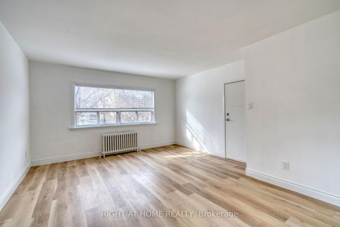 Photo 11 at 101 Sixteenth Street, New Toronto, Toronto