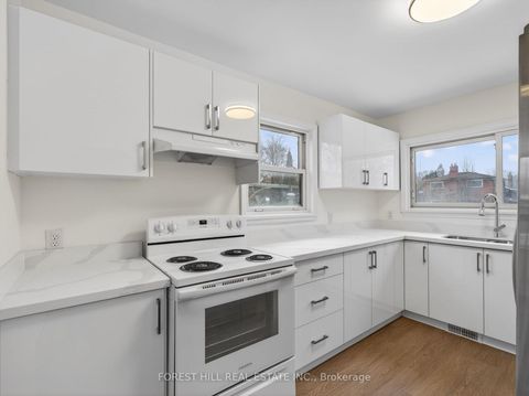 Photo 7 at 160 Pleasant Avenue, Newtonbrook West, Toronto