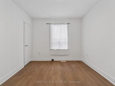 Photo 11 at 160 Pleasant Avenue, Newtonbrook West, Toronto