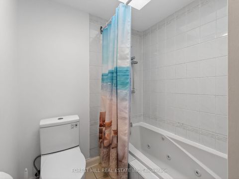 Photo 22 at 160 Pleasant Avenue, Newtonbrook West, Toronto