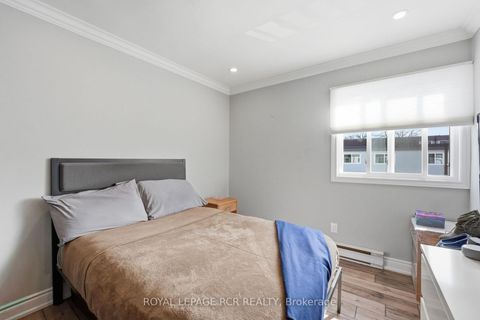 Photo 10 at 28 - 155 Milestone Crescent, Aurora Village, Aurora