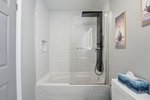 Photo 16 at 28 - 155 Milestone Crescent, Aurora Village, Aurora