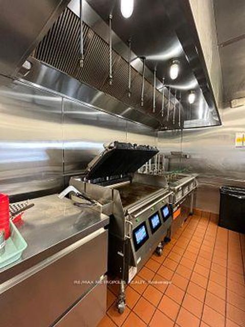 Photo 3 at A010 - 4543 Kingston Road, West Hill, Toronto