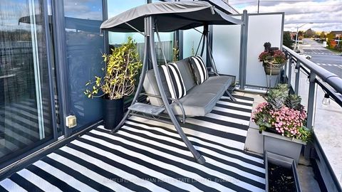 Photo 12 at 118 - 12 Woodstream Boulevard, Vaughan Grove, Vaughan