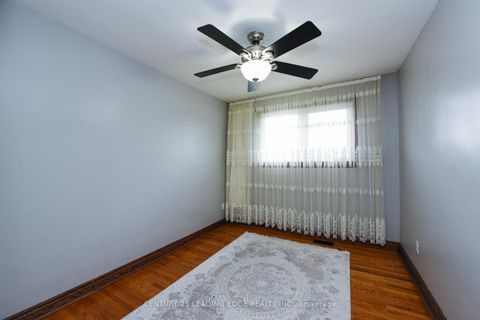 Photo 12 at 34 Paragon Road, The Westway, Toronto
