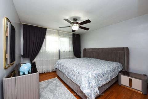 Photo 13 at 34 Paragon Road, The Westway, Toronto