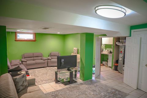 Photo 39 at 34 Paragon Road, The Westway, Toronto