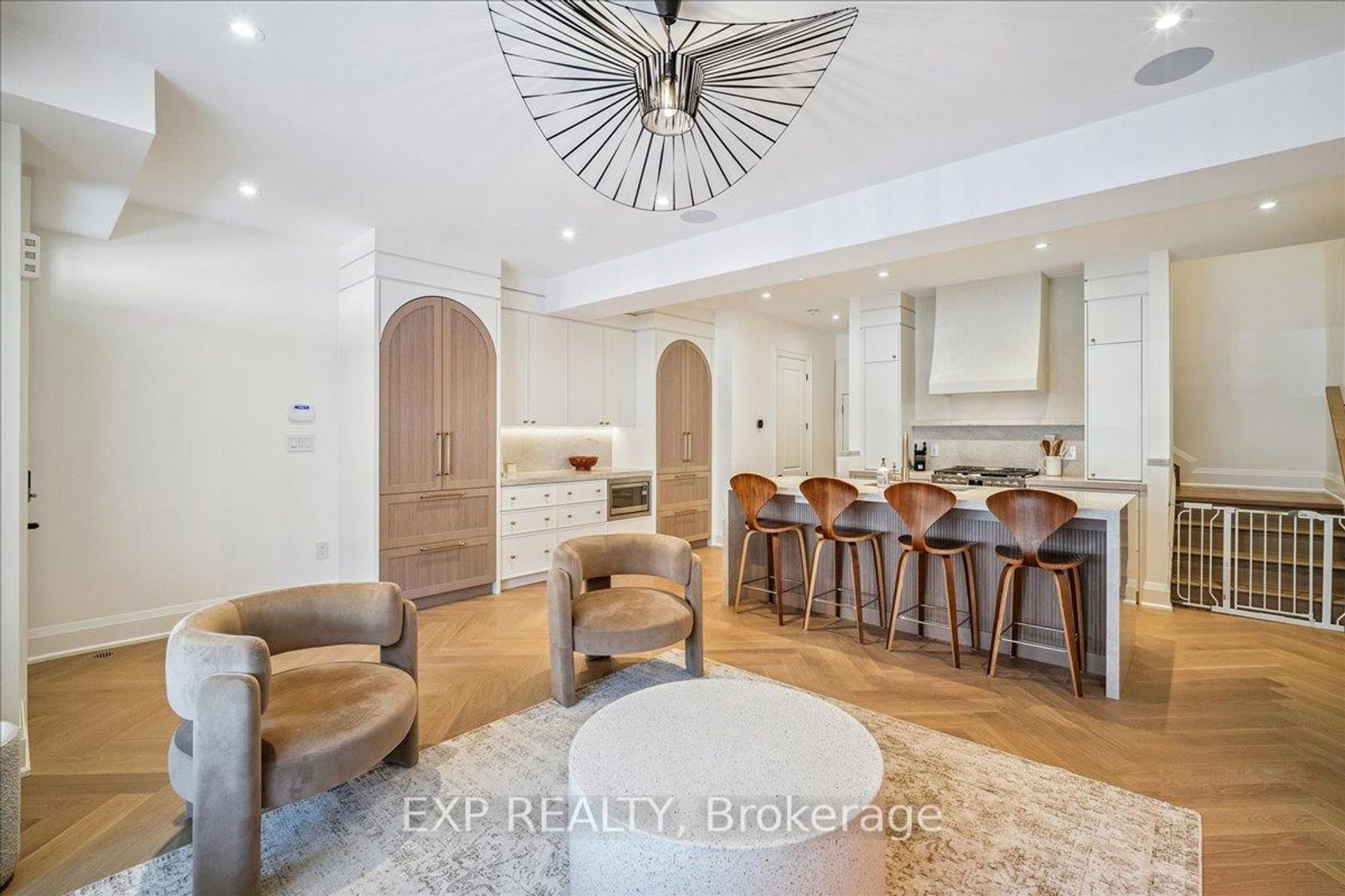 3266 Sixth Line, GO Glenorchy, Oakville 