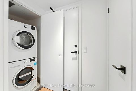 Photo 11 at 3207 - 319 Jarvis Street, Moss Park, Toronto