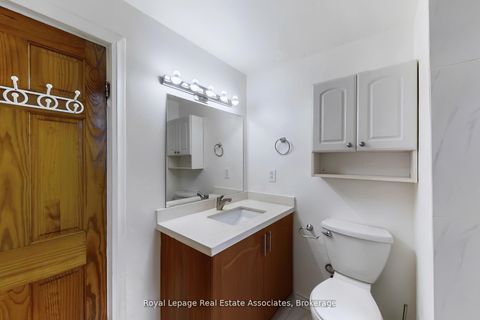 Photo 27 at 143 Seaton Street, Moss Park, Toronto