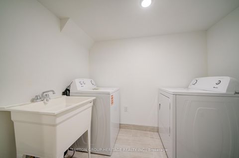 Photo 40 at 21 Deer Creek Court, Centennial Scarborough, Toronto