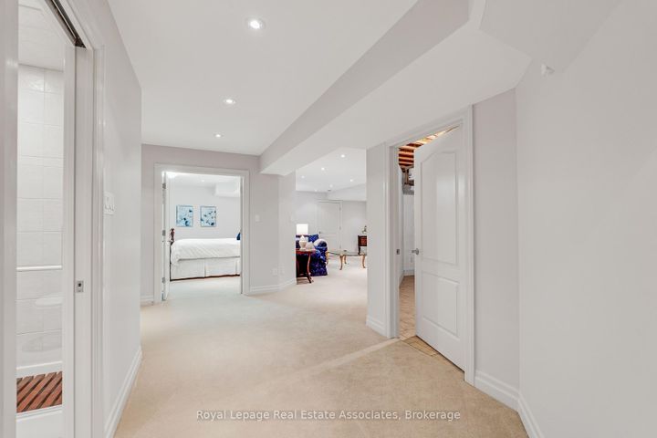 Photo 21 at 103 - 1915 Broad Hollow Gate, Erin Mills, Mississauga