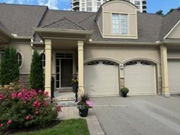 Photo 31 at 103 - 1915 Broad Hollow Gate, Erin Mills, Mississauga
