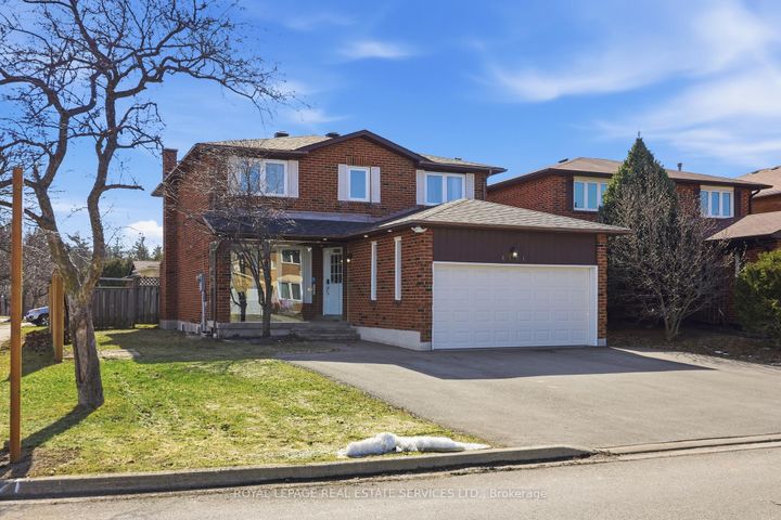 Photo 7 at 4134 Murray Hill Crescent, Creditview, Mississauga