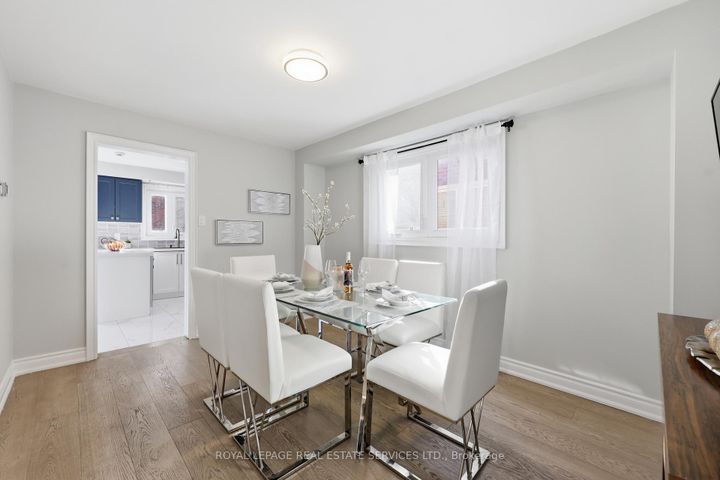 Photo 16 at 4134 Murray Hill Crescent, Creditview, Mississauga