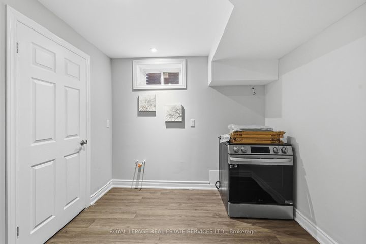 Photo 38 at 4134 Murray Hill Crescent, Creditview, Mississauga