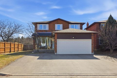 Photo 6 at 4134 Murray Hill Crescent, Creditview, Mississauga