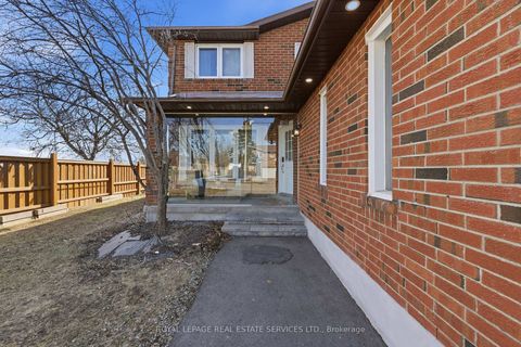 Photo 8 at 4134 Murray Hill Crescent, Creditview, Mississauga