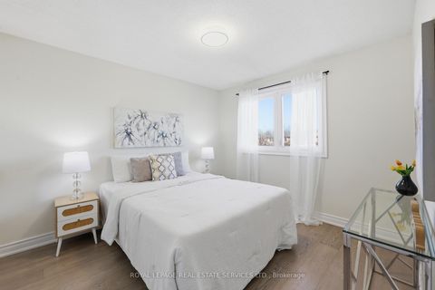 Photo 34 at 4134 Murray Hill Crescent, Creditview, Mississauga