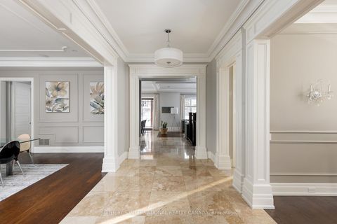 Photo 3 at 6 Weller Crescent, Maple, Vaughan