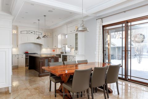 Photo 10 at 6 Weller Crescent, Maple, Vaughan