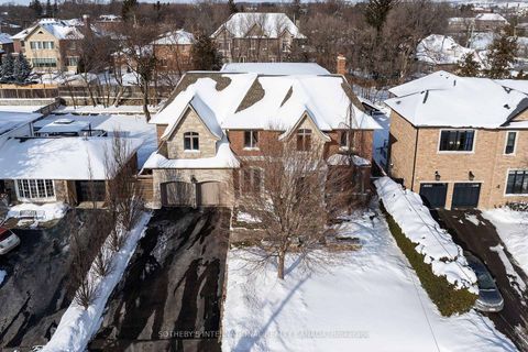 Photo 47 at 6 Weller Crescent, Maple, Vaughan