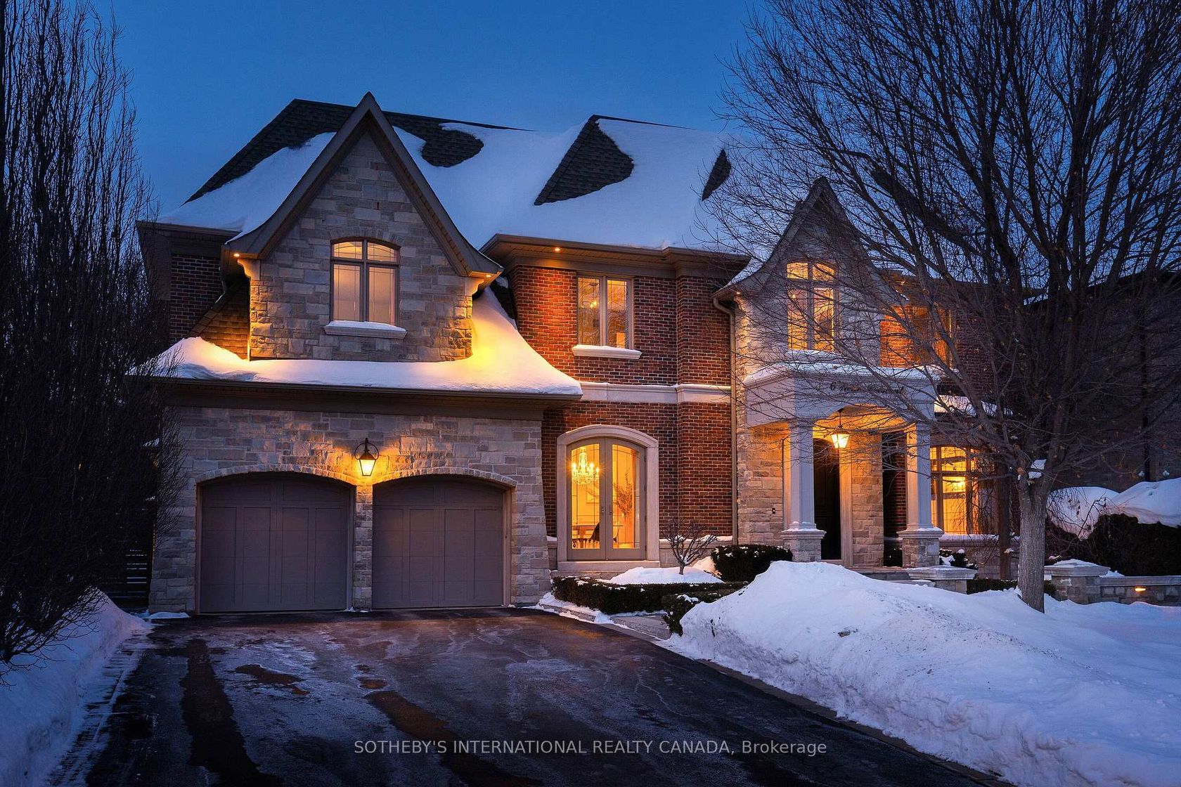 6 Weller Crescent, Maple, Vaughan photo number 2