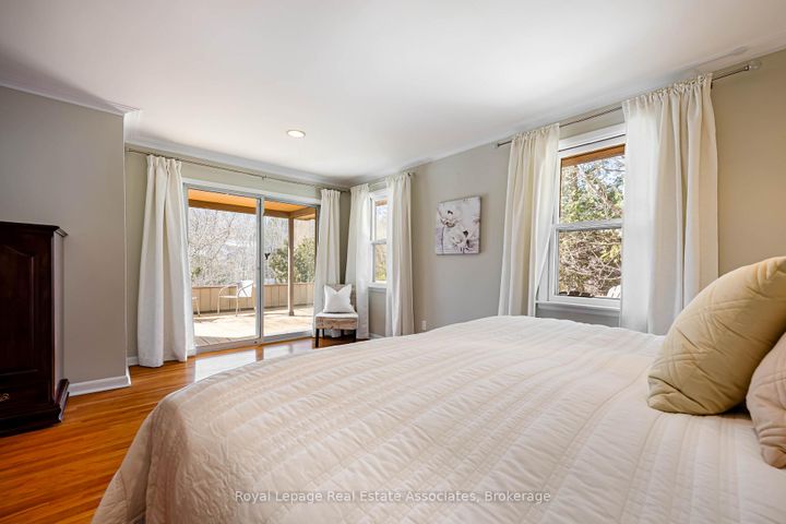 Photo 16 at 8 Ann Street, Georgetown, Halton Hills