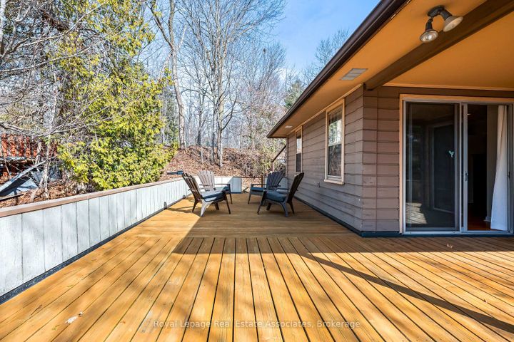 Photo 18 at 8 Ann Street, Georgetown, Halton Hills