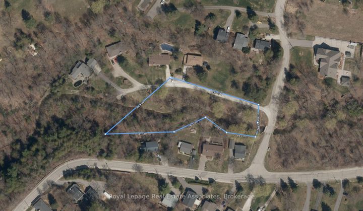 Photo 39 at 8 Ann Street, Georgetown, Halton Hills