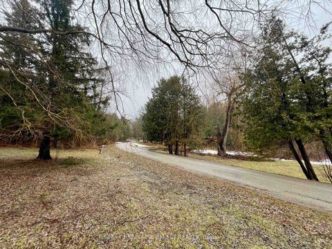 Photo 2 at 1785 Davis Drive W, Rural King, King