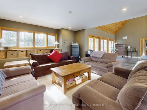 Photo 23 at 1785 Davis Drive W, Rural King, King