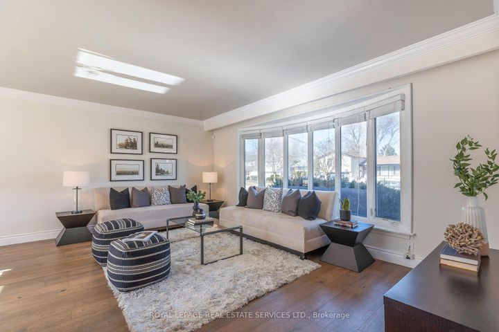 Photo 3 at 2132 Denise Road, Lakeview, Mississauga