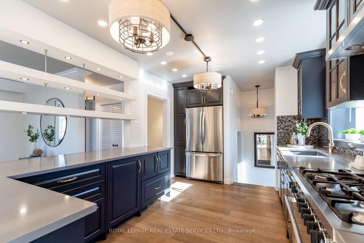 Photo 10 at 2132 Denise Road, Lakeview, Mississauga