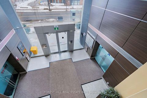 Photo 4 at 200 - 23 Lesmill Road, Windfields, Toronto