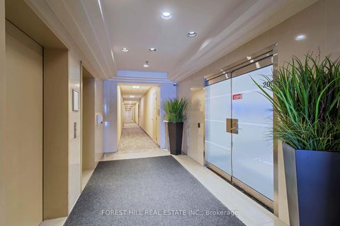 Photo 5 at 200 - 23 Lesmill Road, Windfields, Toronto