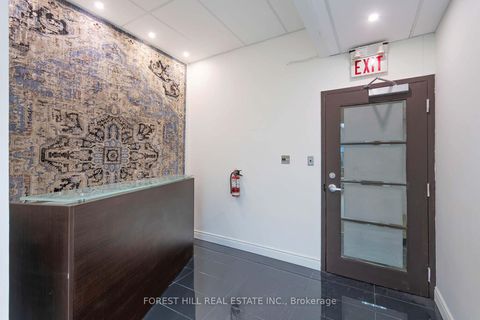 Photo 32 at 200 - 23 Lesmill Road, Windfields, Toronto