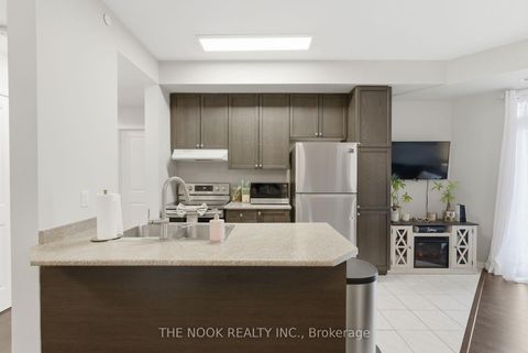 Photo 8 at 229 - 80 Aspen Springs Drive, Bowmanville, Clarington