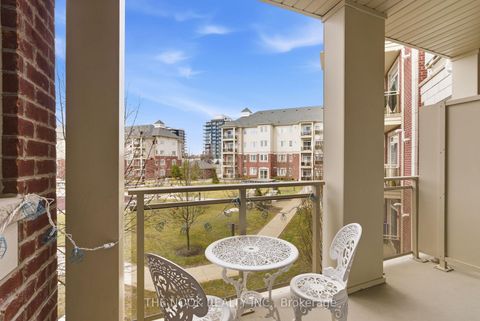 Photo 15 at 229 - 80 Aspen Springs Drive, Bowmanville, Clarington